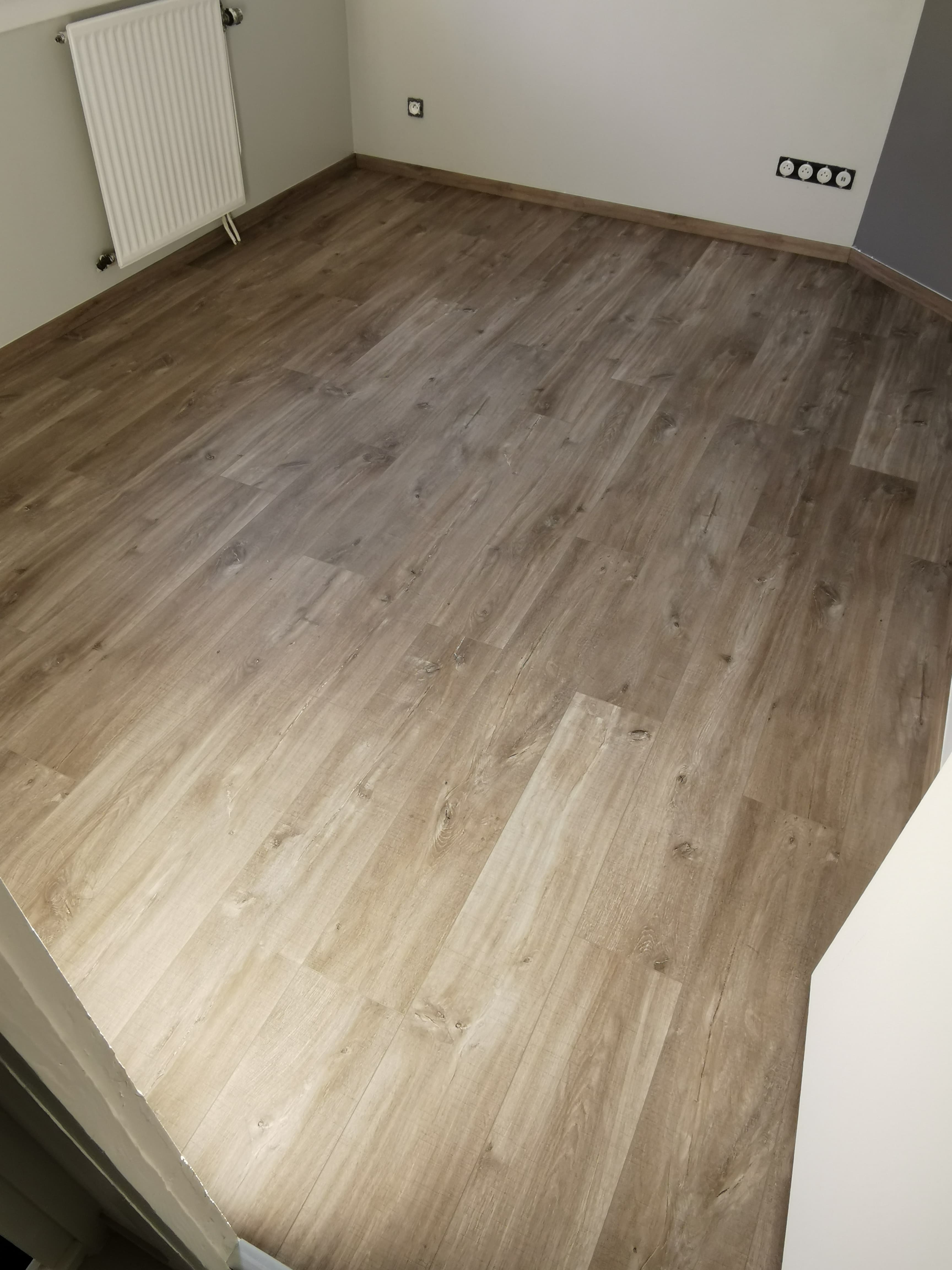 Parquet contrecollé chambre